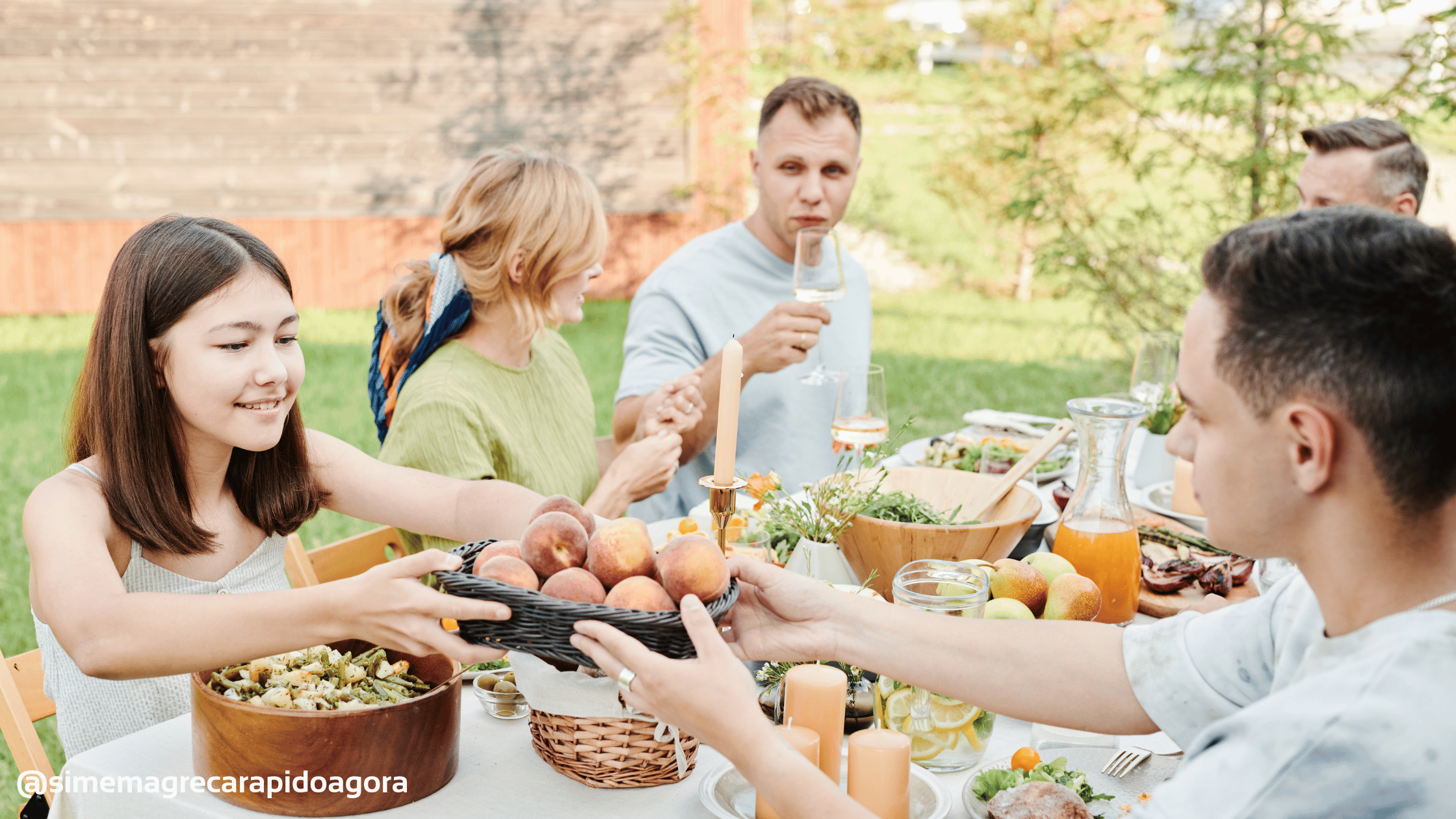Leia mais sobre o artigo Alimentação Saudável no Verão: dicas que você pode aproveitar